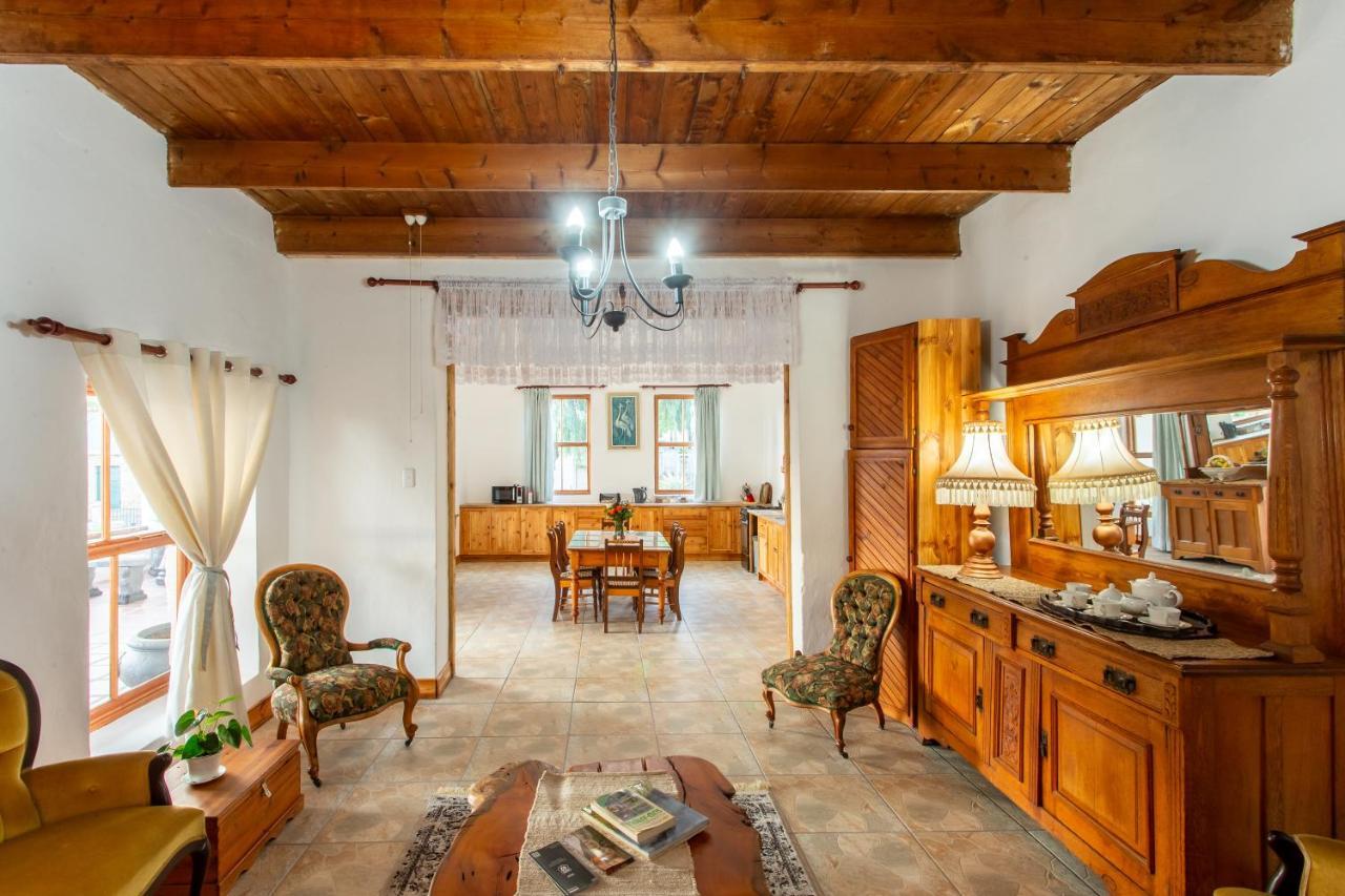 Ravenscliff White House Villa Oudtshoorn Bagian luar foto