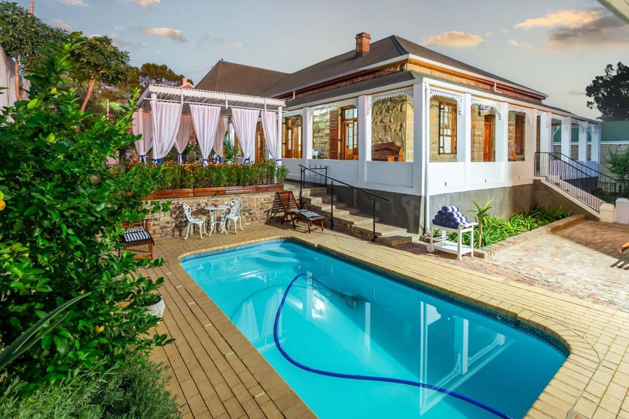 Ravenscliff White House Villa Oudtshoorn Bagian luar foto