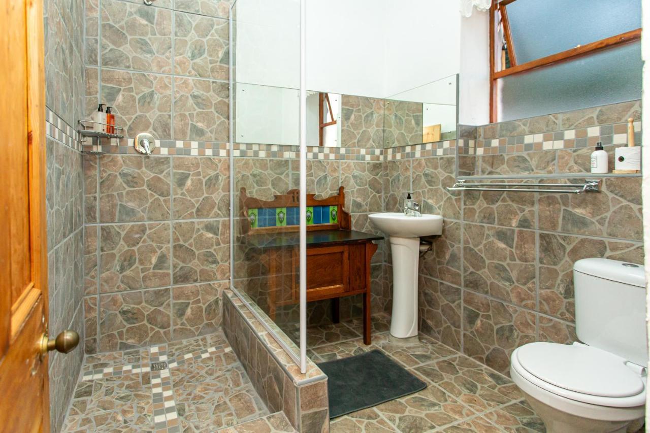 Ravenscliff White House Villa Oudtshoorn Bagian luar foto