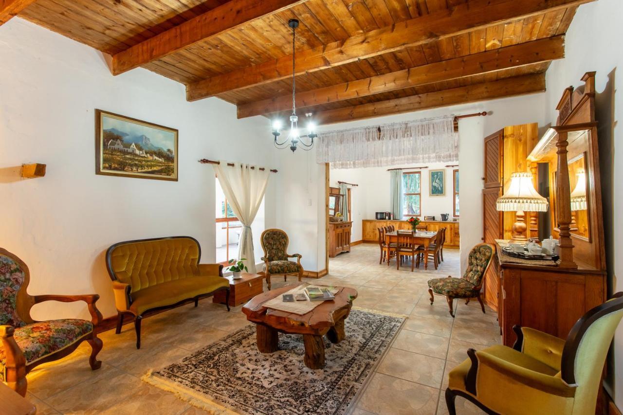 Ravenscliff White House Villa Oudtshoorn Bagian luar foto